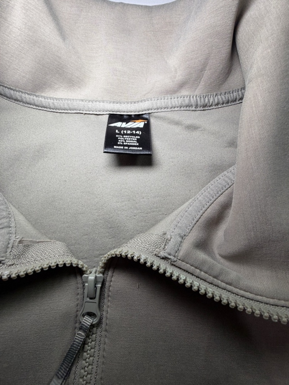Avia Taupe Full-Zip scuba quarter zip pullover and joggers - Picture 3 of 13